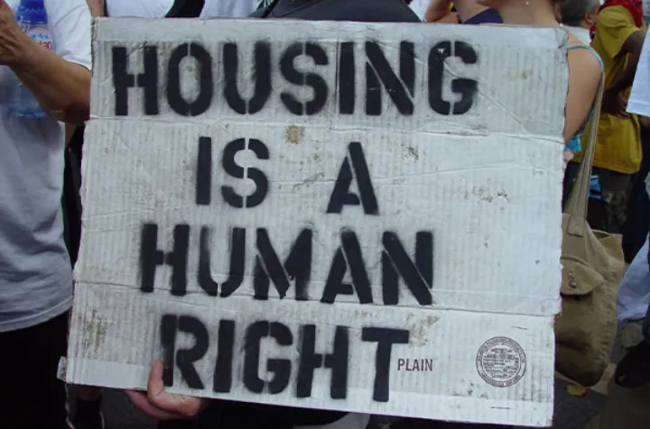 جمعیت انتاریو با سرعتی تاریخی در حال رشد، ساخت مسکن با سرعت لاکپشتی در حال حرکت